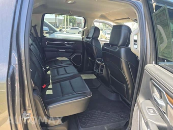 2022 Ram 1500 Laramie Crew Cab Short Bed - miniatura 15