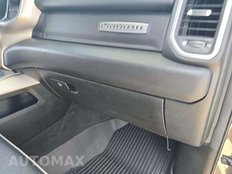 2022 Ram 1500 Laramie Crew Cab Short Bed - miniatura 18