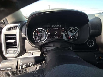 2022 Ram 1500 Laramie Crew Cab Short Bed - miniatura 9