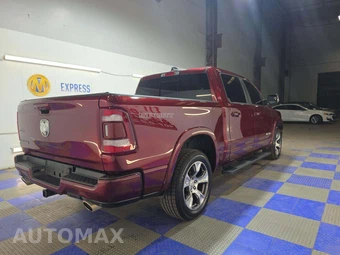 2022 Ram 1500 Laramie Crew Cab Short Bed - miniatura 3