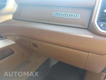 2022 Ram 1500 Laramie Crew Cab Short Bed - miniatura 16