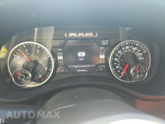 2022 Ram 1500 Laramie Crew Cab Short Bed - miniatura 12