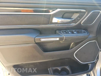 2022 Ram 1500 Laramie Crew Cab Short Bed - miniatura 9