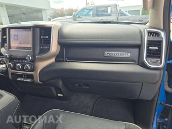 2022 Ram 1500 Laramie Crew Cab Short Bed - miniatura 16