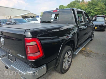 2022 Ram 1500 Laramie Crew Cab Short Bed - miniatura 3