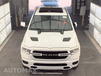 2022 Ram 1500 Laramie Crew Cab Short Bed - miniatura 2