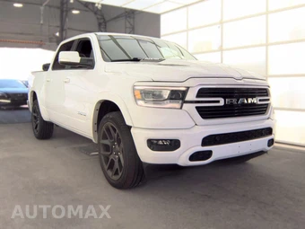 2022 Ram 1500 Laramie Crew Cab Short Bed - miniatura 3
