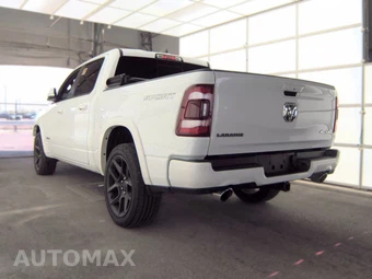 2022 Ram 1500 Laramie Crew Cab Short Bed - miniatura 6