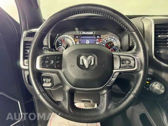 2022 Ram 1500 Laramie Crew Cab Short Bed - miniatura 13