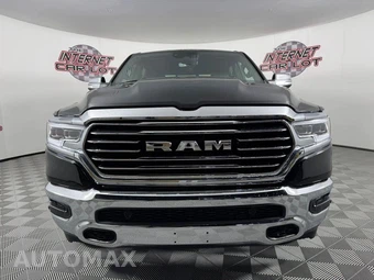 2022 Ram 1500 Laramie Crew Cab Short Bed - miniatura 2