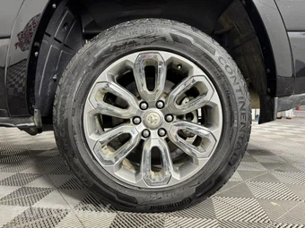 2022 Ram 1500 Laramie Crew Cab Short Bed - miniatura 46