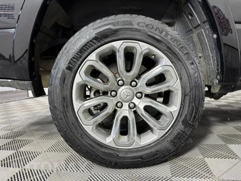 2022 Ram 1500 Laramie Crew Cab Short Bed - miniatura 47