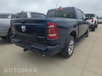2022 Ram 1500 Laramie Crew Cab Short Bed - miniatura 4