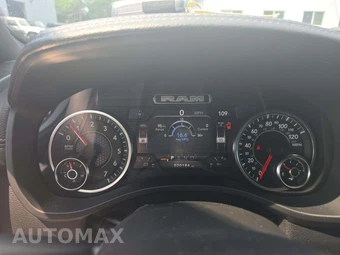 2022 Ram 1500 Laramie Crew Cab Short Bed - miniatura 9
