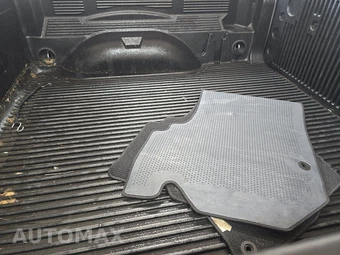 2022 Ram 1500 Laramie Crew Cab Short Bed - miniatura 16