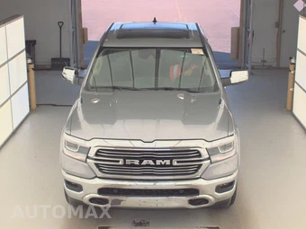 2022 Ram 1500 Laramie Crew Cab Short Bed - miniatura 2