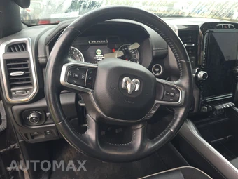 2022 Ram 1500 Laramie Crew Cab Short Bed - miniatura 10