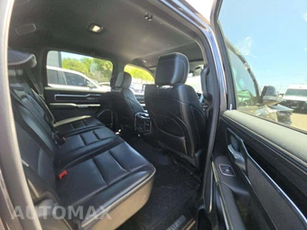 2022 Ram 1500 Laramie Crew Cab Short Bed - miniatura 13