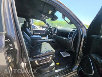 2022 Ram 1500 Laramie Crew Cab Short Bed - miniatura 15