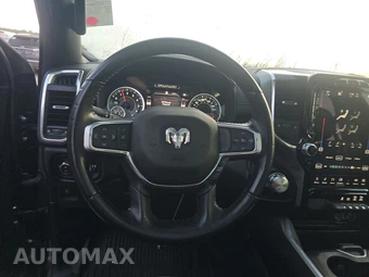 2022 Ram 1500 Laramie Crew Cab Short Bed - miniatura 10