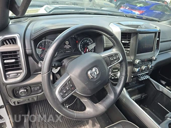 2022 Ram 1500 Laramie Crew Cab Short Bed - miniatura 10