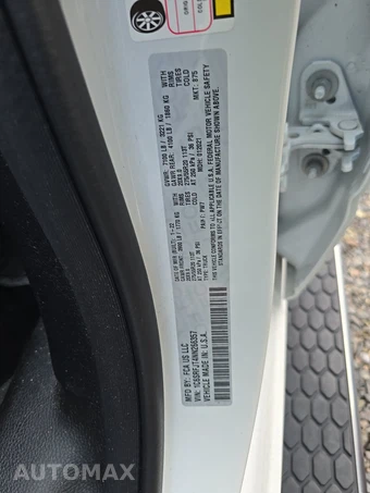 2022 Ram 1500 Laramie Crew Cab Short Bed - miniatura 14