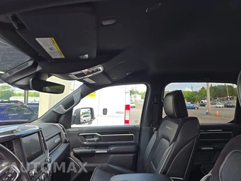 2022 Ram 1500 Laramie Crew Cab Short Bed - miniatura 17