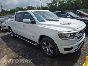 2022 Ram 1500 Laramie Crew Cab Short Bed - miniatura 3