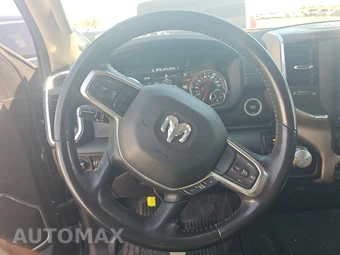 2022 Ram 1500 Laramie Crew Cab Short Bed - miniatura 10