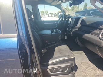 2022 Ram 1500 Laramie Crew Cab Short Bed - miniatura 8