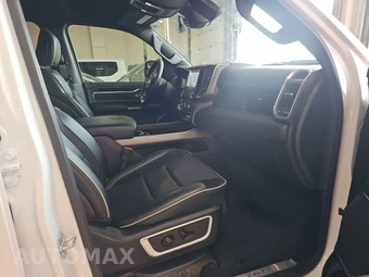 2022 Ram 1500 Laramie Crew Cab Short Bed - miniatura 8
