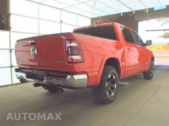 2022 Ram 1500 Laramie Crew Cab Short Bed - miniatura 4