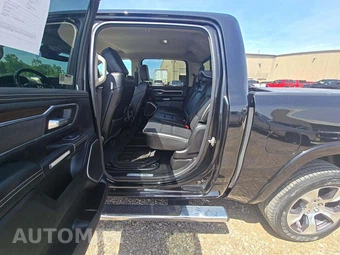2022 Ram 1500 Laramie Crew Cab Short Bed - miniatura 10