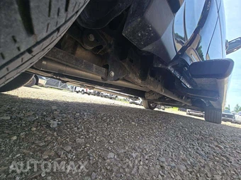 2022 Ram 1500 Laramie Crew Cab Short Bed - miniatura 14