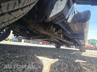2022 Ram 1500 Laramie Crew Cab Short Bed - miniatura 4