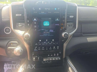 2022 Ram 1500 Laramie Crew Cab Short Bed - miniatura 7