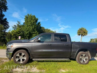 2022 Ram 1500 Laramie Crew Cab Short Bed - car from the USA, Manheim Buy-Now listing at AUTOMAX