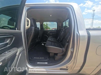 2022 Ram 1500 Laramie Crew Cab Short Bed - miniatura 10