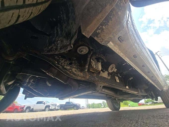 2022 Ram 1500 Laramie Crew Cab Short Bed - miniatura 4