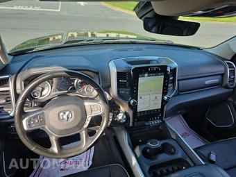 2022 Ram 1500 Laramie Crew Cab Short Bed - miniatura 8