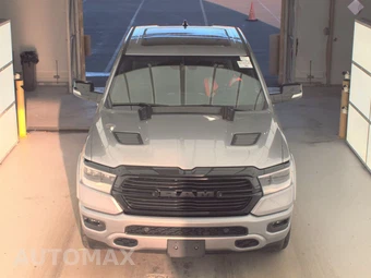 2022 Ram 1500 Laramie Crew Cab Short Bed - miniatura 2