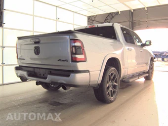 2022 Ram 1500 Laramie Crew Cab Short Bed - miniatura 4