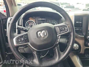 2022 Ram 1500 Laramie Crew Cab Short Bed - miniatura 10