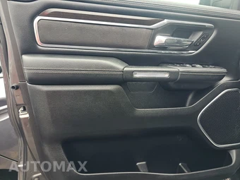 2022 Ram 1500 Laramie Crew Cab Short Bed - miniatura 9