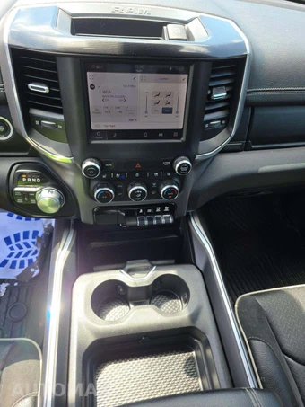 2022 Ram 1500 Laramie Crew Cab Short Bed - miniatura 10