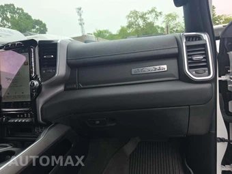 2022 Ram 1500 Laramie Crew Cab Short Bed – miniatura 19