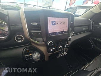 2022 Ram 1500 Laramie Crew Cab Short Bed - miniatura 10
