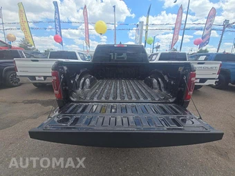 2022 Ram 1500 Laramie Crew Cab Short Bed - miniatura 14