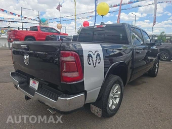 2022 Ram 1500 Laramie Crew Cab Short Bed - miniatura 3