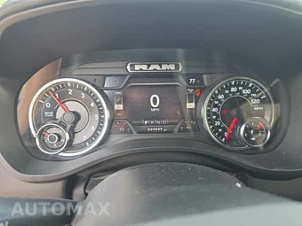 2022 Ram 1500 Laramie Crew Cab Short Bed - miniatura 15